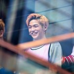 [강다니엘] 녤 <b>덩치</b>쩌는짤