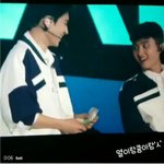 [EXO] <b>의상</b>에 만원이 왜 있엌ㅋㅋㅋㅋㅋㅋㅋ