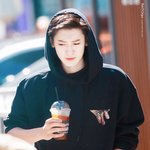 [EXO] 박찬열어깨 미쳤나봐