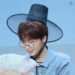 얘드람 이런 이모티콘 있닝??