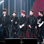 [EXO] 어제 <b>롯</b>콘 프리뷰 보고있었는데 깨보니 아침이야 ㅎ