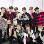 [워너원] 오늘 태국팬<b>미팅</b> 단체사진