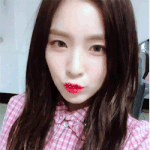 서로에게 애교부리는 아이린과 예리. <b>gif</b>