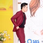 아 김재욱 머리 왜그래!!!!!!!!!!!