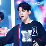 [백현] 170918 <b>엠넷</b> 웨이보 업데이트 'ㅅ' 백현