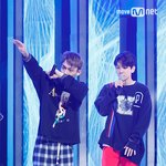 [백현] 170918 <b>엠넷</b> 웨이보 업데이트 #백현