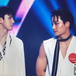 [EXO] 야 <b>구사</b>즈 봄? ㅈㄴ다르게 잘시ㅐㅇ김ㅠㅡㅠ