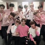 [강다니엘] 단체샷떳다!!!!