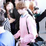 [강다니엘] <b>인천</b>출국프리뷰 - 졸린녤뭉이