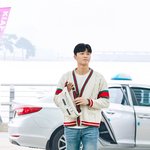 어제 박서준 <b>흑발</b>에다가 구찌 풀착장