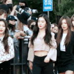 하루에 두가지 머리 스타일한 아이린.<b>gif</b>(+복근노출)