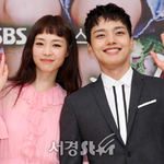 다만세 비주얼 커플 이연희와 여진구