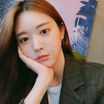 어깨닿는 길이에서 가슴<b>아래</b>까지 얼마나 걸림?