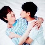 [추반부탁] 얼굴 좀 노란 편 씨씨vs<b>미백</b>선크림