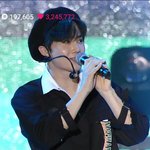 [EXO] 오늘 애들 <b>미모</b> 개쩜;