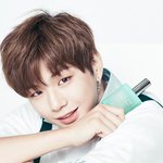 [강다니엘] 클린<b>향수</b> 브로마이드