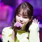 [아이유] 얘들아 멜론 스밍 해줘 노래 많이 들어줘ㅠㅠ