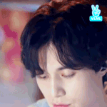 최근 이동욱 모습. <b>gif</b>