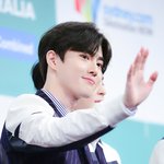 [EXO] 준면이가 나한테 <b>은혜</b> 내려주는거 같다
