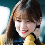 주머니에 싸서 다니고픈 <b>여</b><b>돌</b>