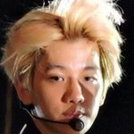 [EXO] <b>この</b>人は醜い顔につして勝つ人が無い
