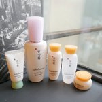 한정판 키트 구매했는데 파우치도 마음에 듬요