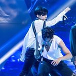 [시우민] 시우민 라인 후후후<b>후후</b>