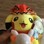 [댓글부탁해] 피카츄인형 <b>새</b>거 만원에 살<b>사람</b>??!