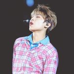 [박우진] 턱선......