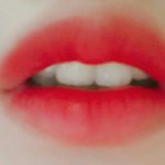 나보다 <b>입술</b> 못생긴 사람 있냐
