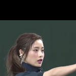 이 일본 여자 같은 사진 있는사람?