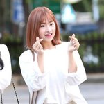 단발<b>뽐뿌</b>를 부르는 에이프릴 채원 단발