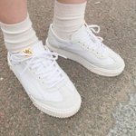 신발 뭐가 더 예쁨???