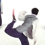 [방탄소년단] 맏<b>내의</b> 곰팡이 댄스를 보고 다들 힘내