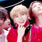 보조개 있는 남<b>돌</b> 좀 알려주<b>셈</b>