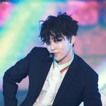 [시우민] 이불밖보다 시우민 얼굴이 <b>위험</b>해