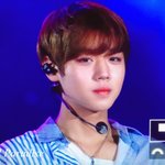 [박지훈] 이거 레알루 <b>왕자</b>님 모먼트 아니냠??