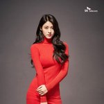 <b>설현</b>은 다리도 길긴 긴데