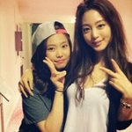 한예슬 <b>팔색조</b> 매력 미모 이뻐 칭찬해