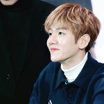[백현] 백현눈빛 달달 <b>스윗</b>