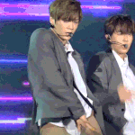 [강다니엘] 팬밋 핸존미.<b>gif</b>