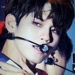 옹성우-강다니엘-박지훈 <b>컬러</b>렌즈 착장 샷