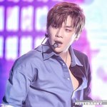 [강다니엘] <b>단추</b>도 녤친단을 돕네?