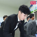 [시우민] 페북에 첨보는 시우민 사진 뜸