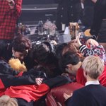 [EXO] 오늘 <b>시험</b>이라 일찍 <b>끝</b>나서 다행이다ㅠㅠ