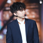 [시우민] 소매로 귀여움을 <b>제패</b>하는 시우민