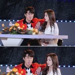 [레드벨벳] 산이, 아이린 어깨에 팔 올리며 ‘<b>돌발</b>행동’…태도논란