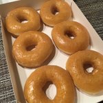 [드루와] 나 지금 크리스피<b>도넛</b>먹는데