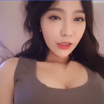 <b>여캠</b> 이상과 현실