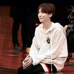 꽃미모 <b>발산</b>하는 아이돌